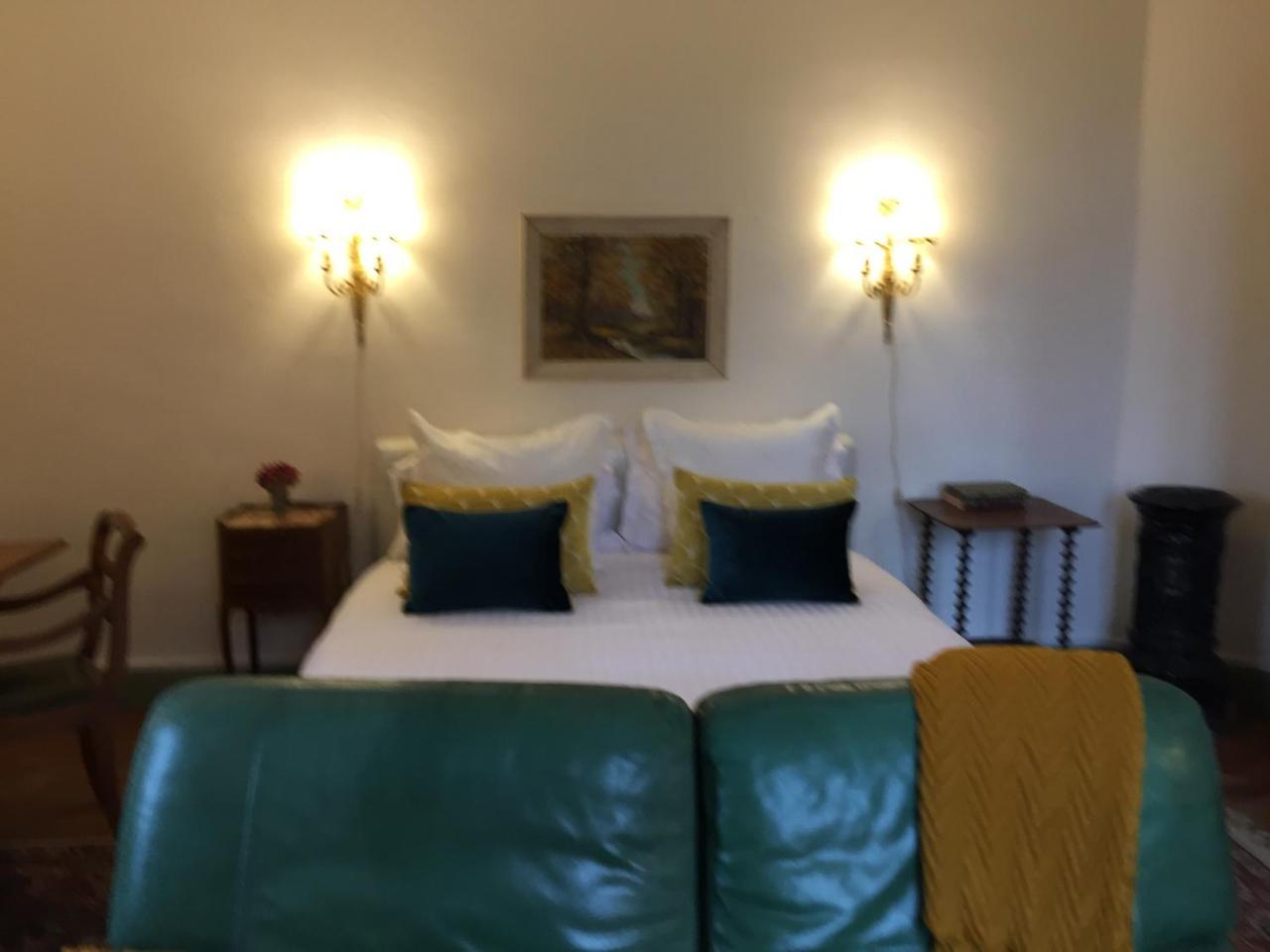 La Grenouille Noire Hotel Marcillat-en-Combraille Ngoại thất bức ảnh